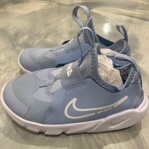 NIKE flex runner toddler sneaker